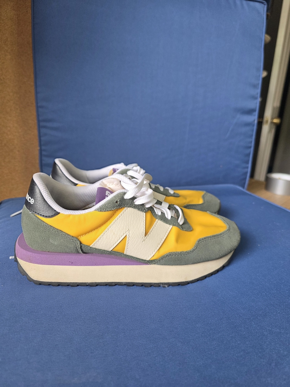 New Balance 237 WS237SR Yellow Green Suede Sneakers Women’s 8 - Picture 15 of 15